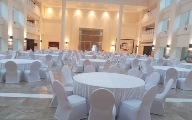 Corporate Lunch Setup